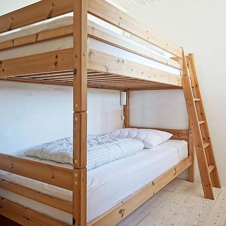 6 Person Holiday Home In Svaneke Ngoại thất bức ảnh